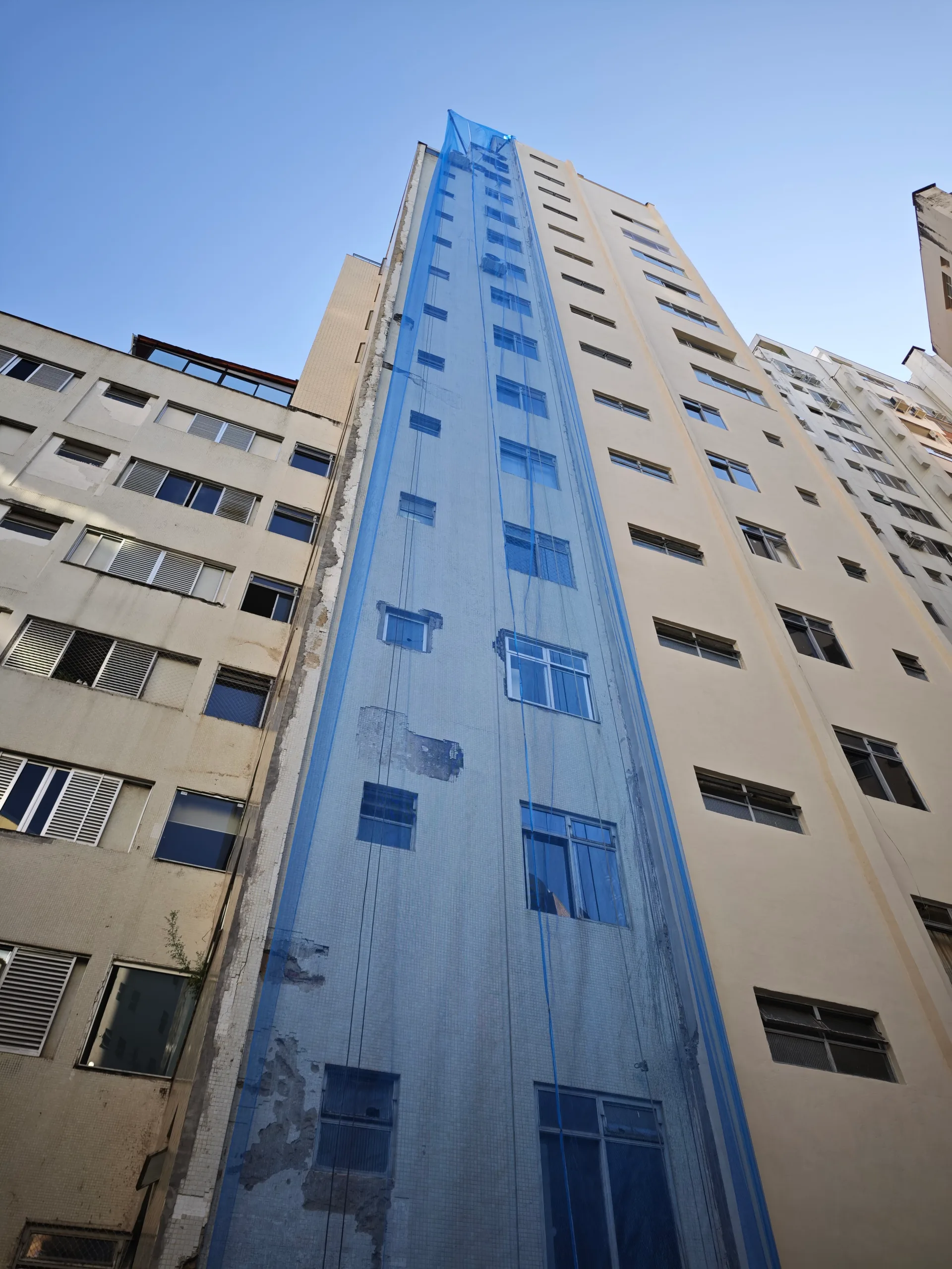 Vista vertical do Edifício Maria José Sales Lagoeiro